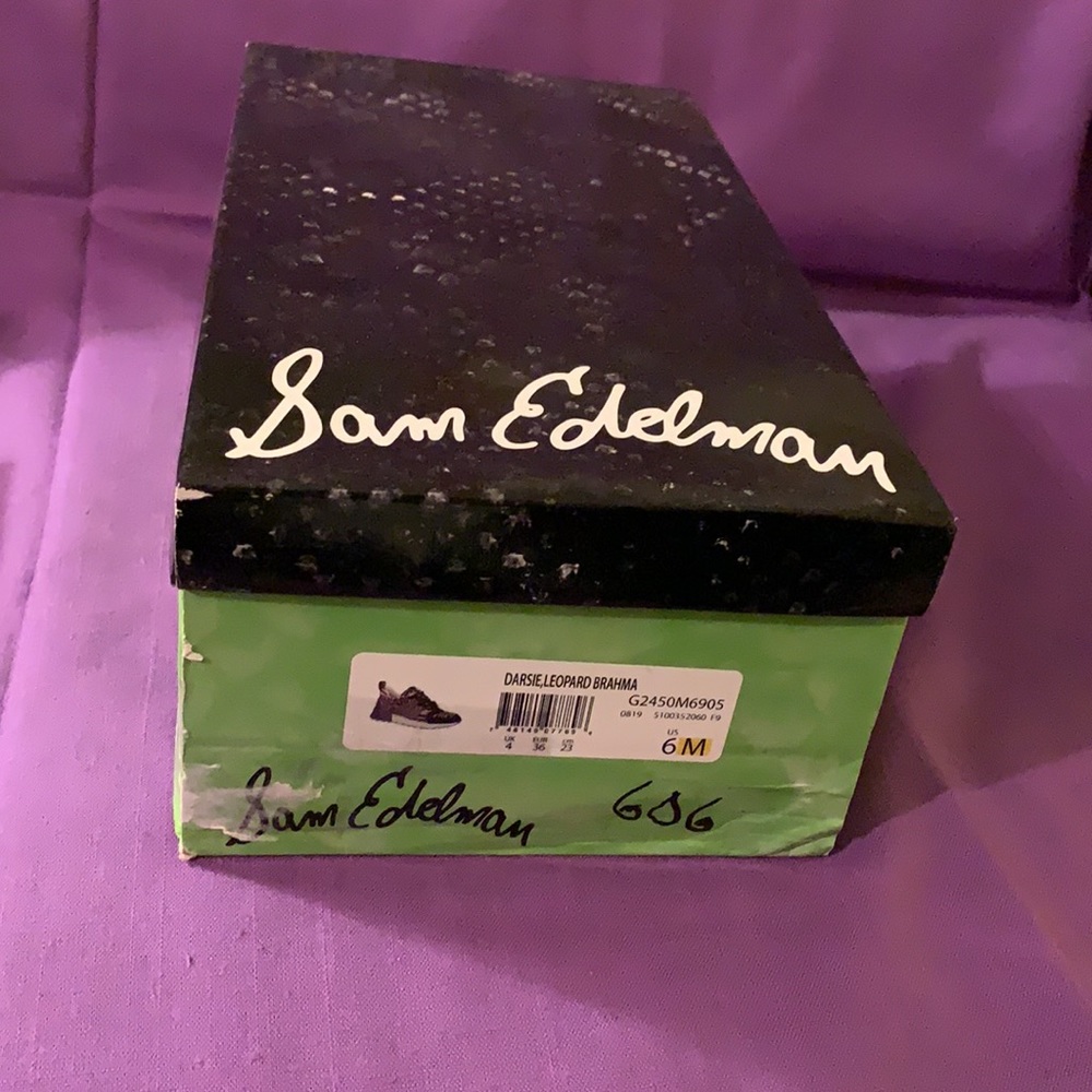 Sam Edelman- Size 6 - Picture 5 of 6